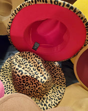 Load image into Gallery viewer, UNISEX FEDORA HATS  PICK YOUR COLOR!!! CLICK HERE!!!
