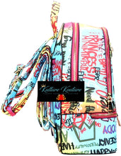 將圖片載入圖庫檢視器 Queen Bee Graffiti Backpack Purse
